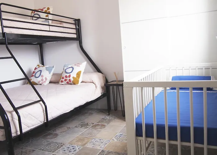 Casa En L\'Ampolla, Patio Y Bbq, Cerca De La Playa, Pet Friendly